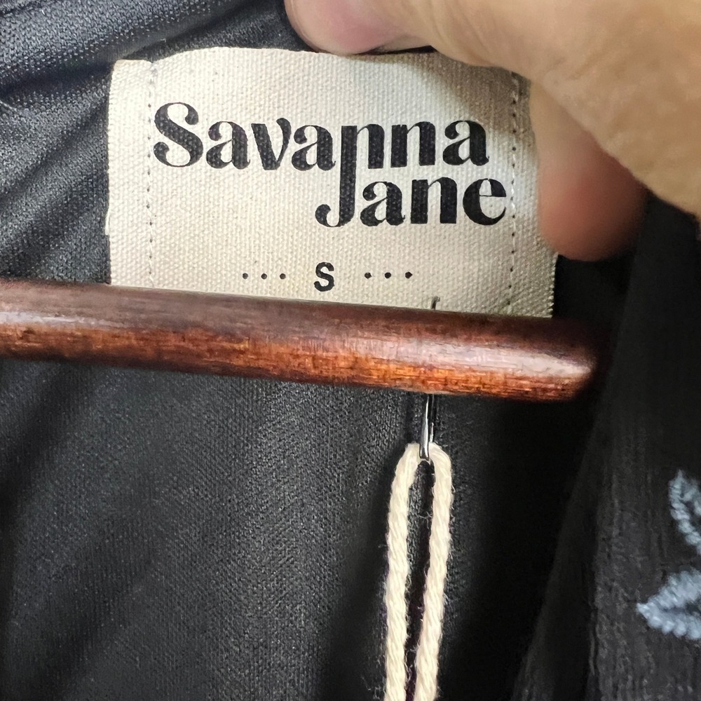 NWT Savanna Jane Floral Embroidered Jumpsuit Balloon Sheer Sleeve Black Romper S - Picture 5 of 14